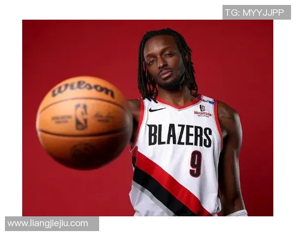 杰拉米格兰特:在NBA赛场上崭露头角的全能球员与未来之星 杰拉米格兰特:在NBA赛场上崭露头角的全能球员与未来之星