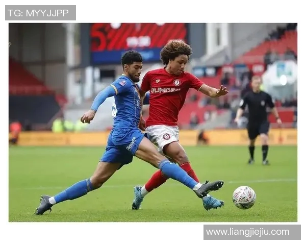 桑德兰主场迎战米尔顿凯恩斯争夺英甲联赛关键三分的激烈对决