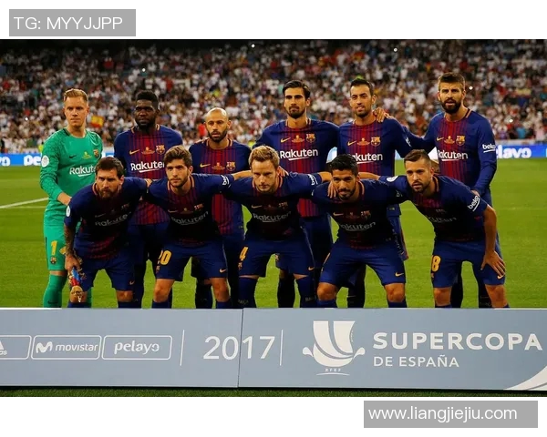 皇马与巴萨巅峰对决再度上演球迷期待经典之战的精彩瞬间