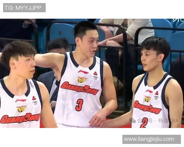 北京北控对阵广厦男篮全力争胜精彩对决即将上演球迷期待不已