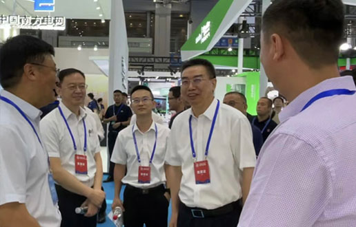 ���ɰٴ����ٴ��롰���������Ǯ������ӭ���ĺ�����